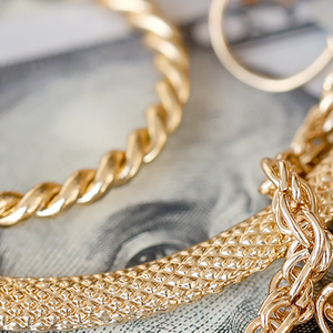 Gold Prices Are at Historic Highs — Is Now the Right Time to Sell?