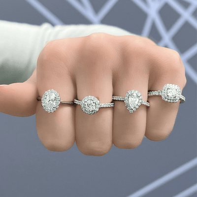 $2,500 to $5,000 Engagement Rings