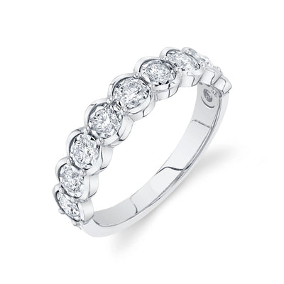 Round Diamond Ring in 14K White Gold