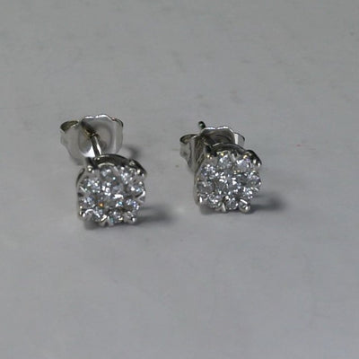 14K WHITE GOLD DIAMOND CLUSTER EARRINGS