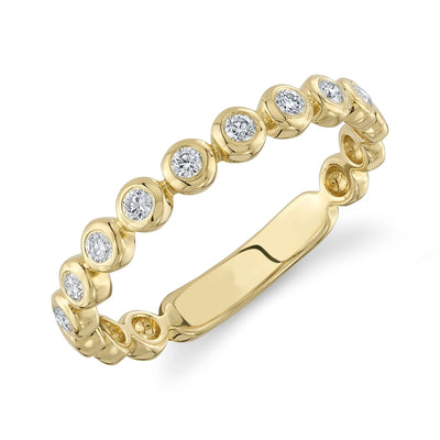 Round Diamond Bezel Ring in 14K Yellow Gold