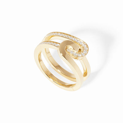 Small Maillon Star Ring in 18K Yellow Gold