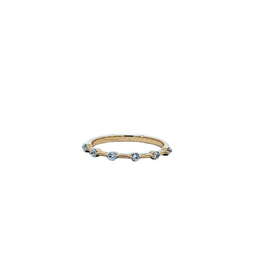 ESTATE 18K Yellow Gold Round Brilliant Diamond Band, 0.12 CTW