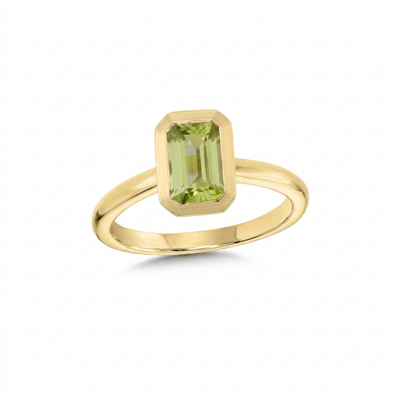 Emerald-Cut Peridot Ring in 14K Yellow Gold, 0.90ct