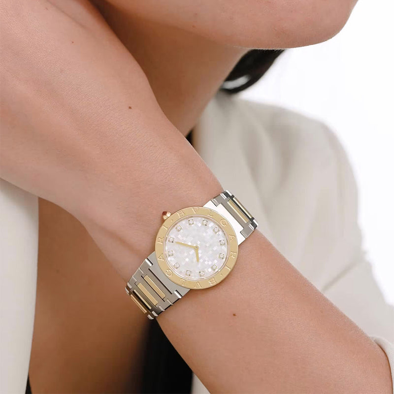 Bvlgari Bvlgari Mother of Pearl Dial with Diamonds Watch | 33MM | 1042