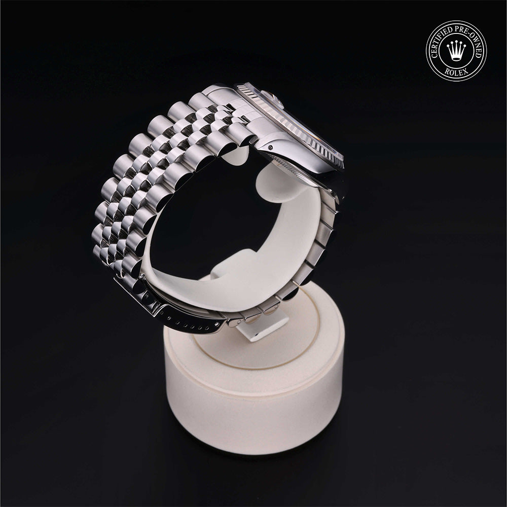 Rolex Certified Pre-Owned Datejust 36.0mm in Oystersteel, M16234