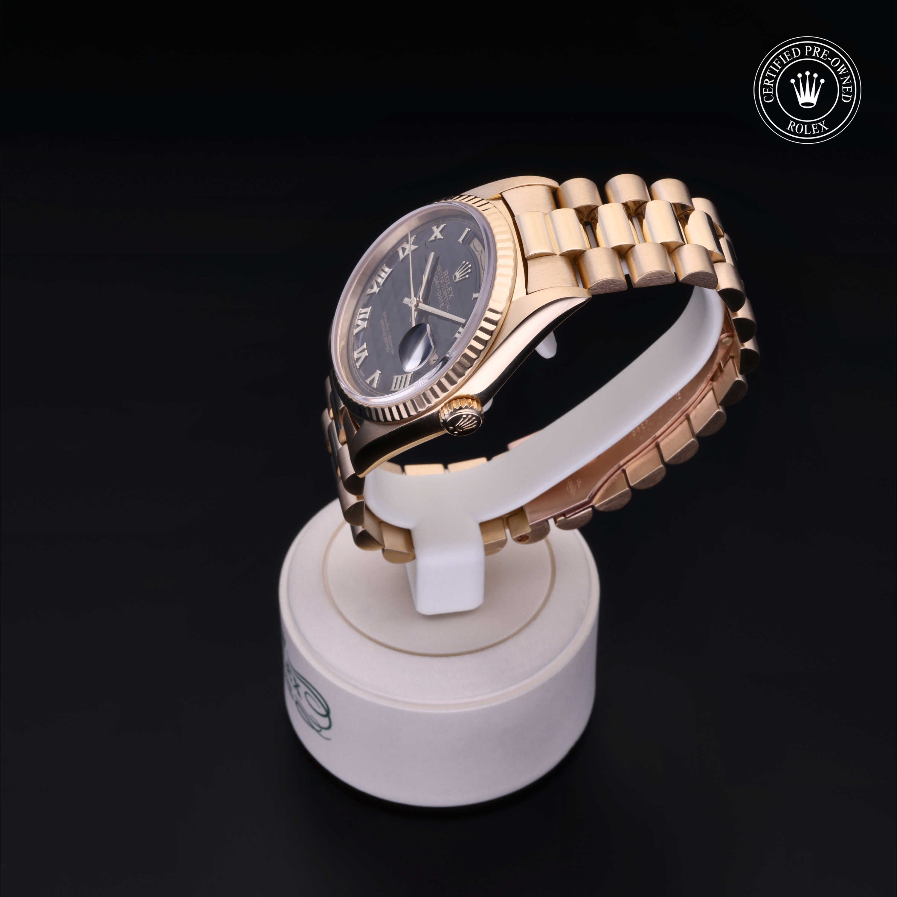 Rolex Certified Pre-Owned Day-Date 36.0mm in Yellow Gold, M18238