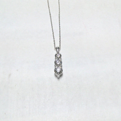 14 KARAT GOLD LAB GROWN DIAMOND NECKLACE - Tapper's Jewelry 