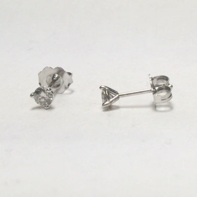 14K White Gold Diamond Earrings - Tapper's Jewelry 