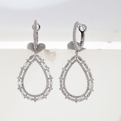 14K White Gold Diamond Earrings