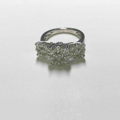 14K White Gold Diamond Ring