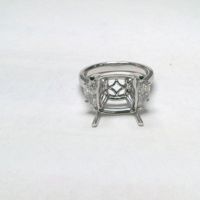 18 KARAT GOLD 3 STONE DIAMOND MOUNTING - Tapper's Jewelry 